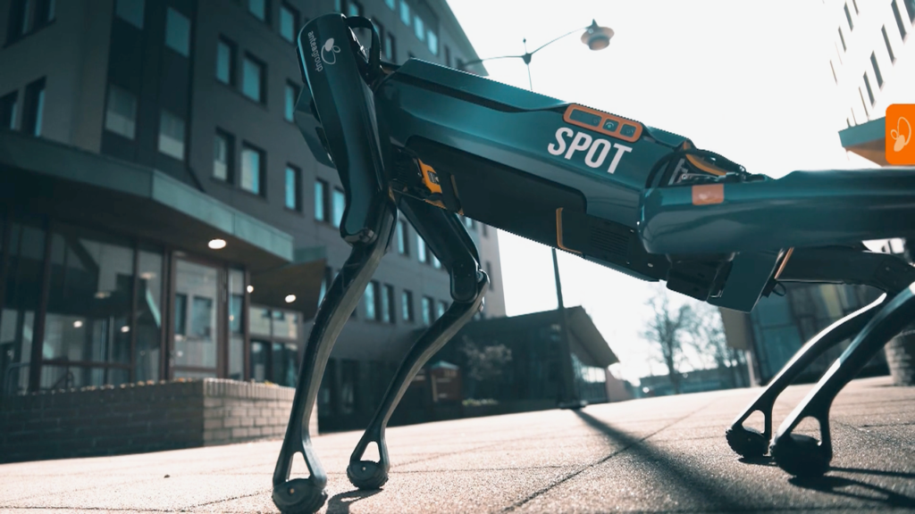 AG_Spot_robothond_persbericht