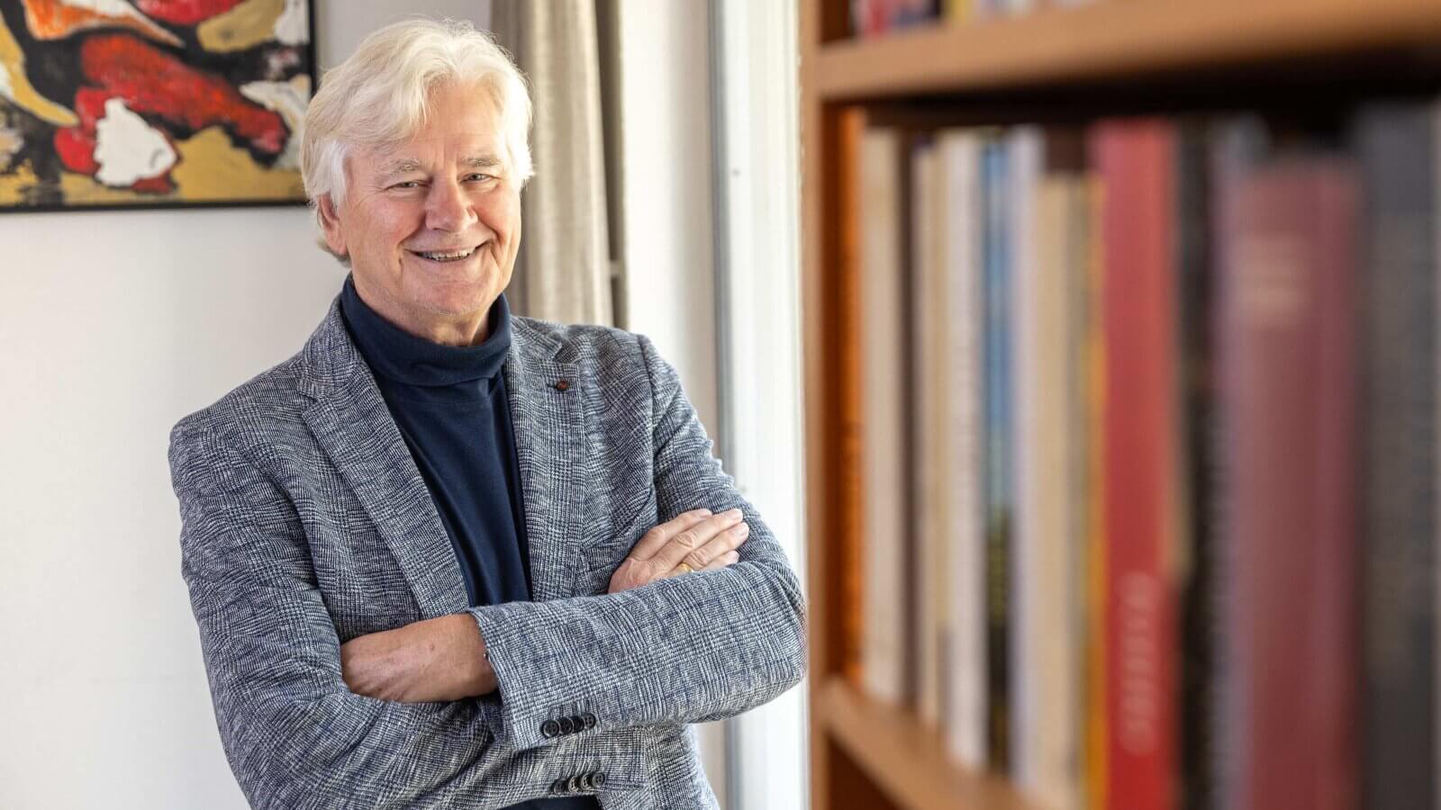 Arjen van Dijk, een van de oorspronkelijke pioniers van TSM Business School, gaf 16 jaar leiding aan de business school, die aanvankelijk Twente School of Management heette.